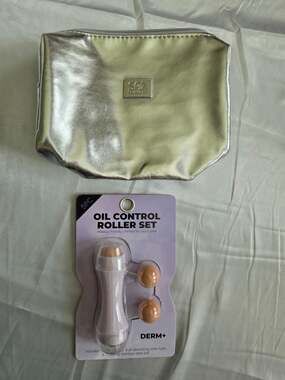 Spa Sciences Metallic Silver Cosmetic Bag and Derm+ Oil Control Roller Set